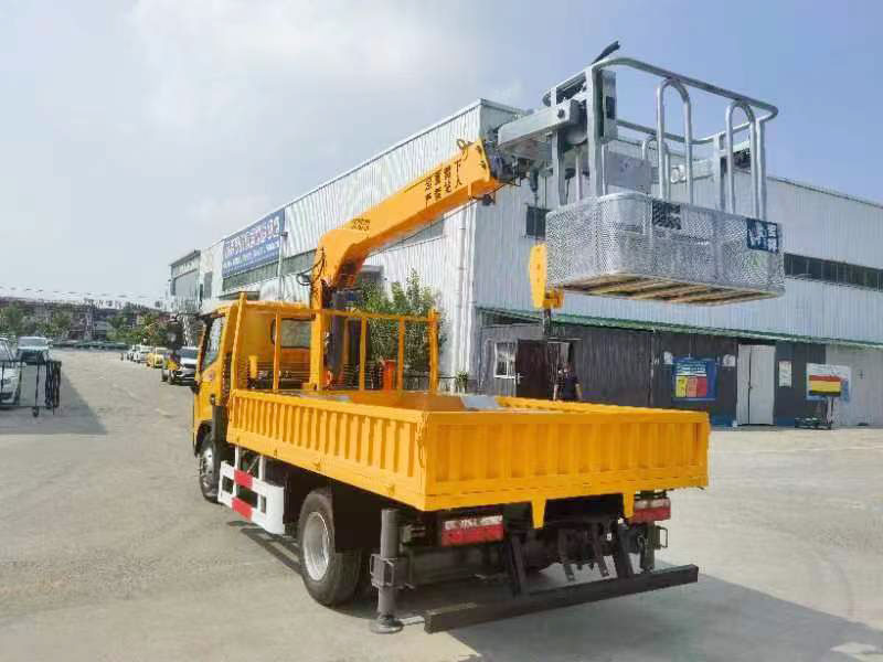 小型高空作業車工程車輛